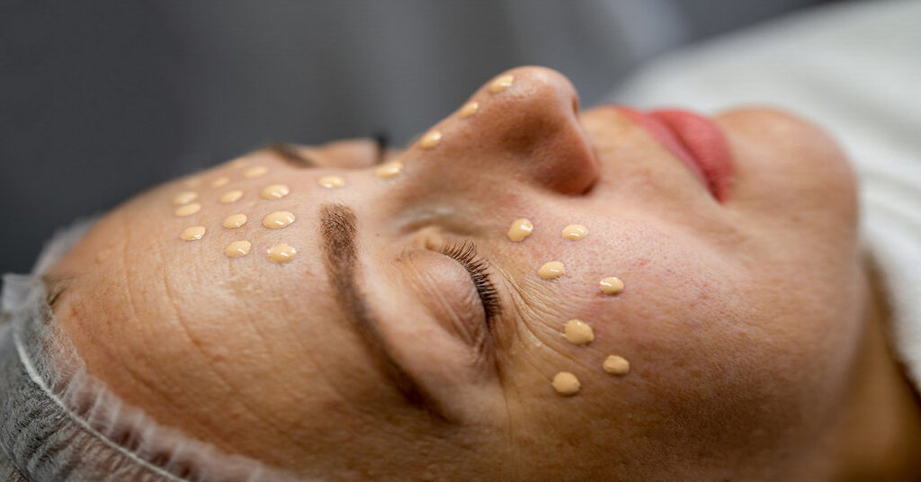 BB Glow Facial in Pune